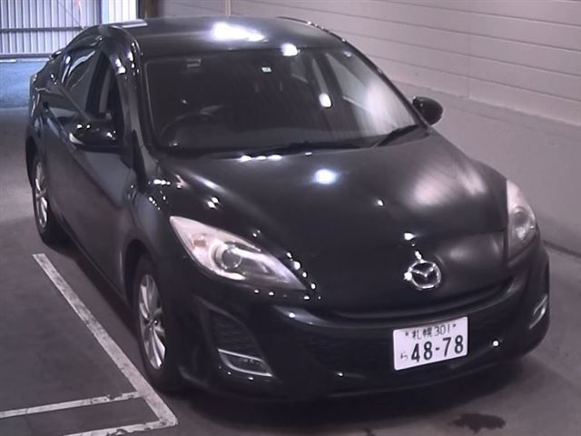 5026 MAZDA AXELA 2011 г. (SAA Sapporo)