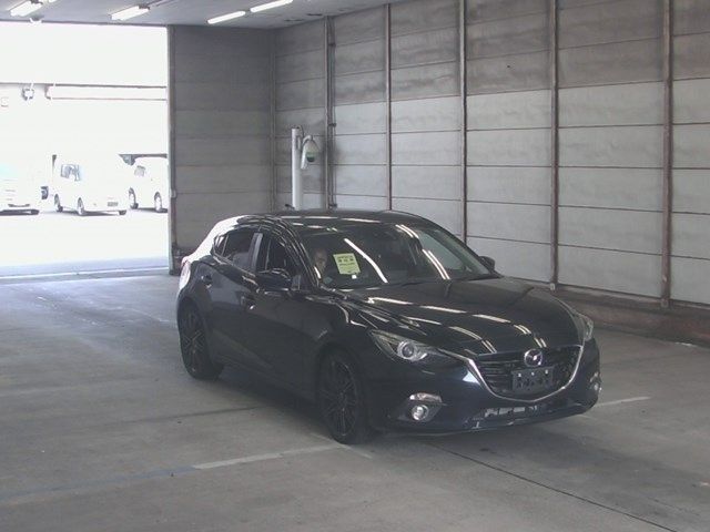 2496 MAZDA AXELA BM5FS 2015 г. (ARAI Bayside)