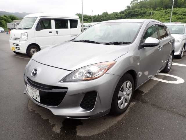 12 MAZDA AXELA 2012 г. (ORIX Fukuoka Nyusatsu)