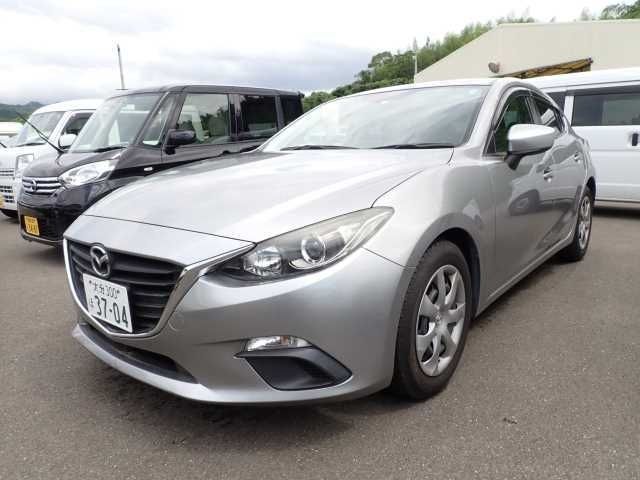 102 MAZDA AXELA 2014 г. (ORIX Fukuoka Nyusatsu)