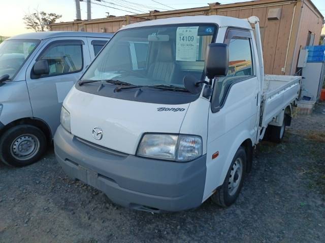 14109 MAZDA BONGO SKP2L 2012 г. (LUM Tokyo Nyusatsu)