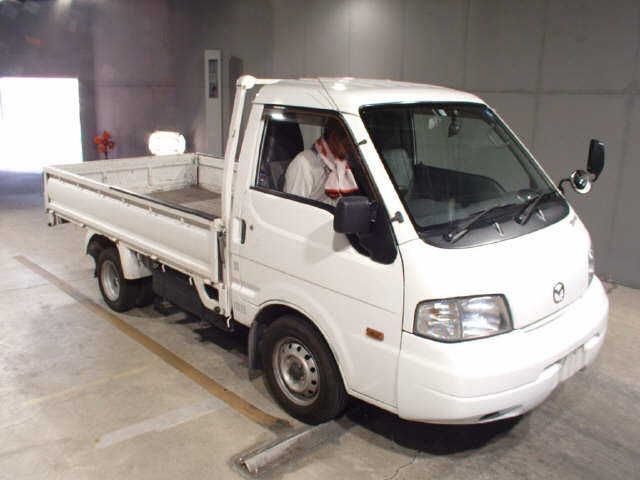 8251 MAZDA BONGO SKP2T 2015 г. (JU Fukuoka)