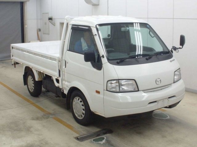 112 MAZDA BONGO SLP2T 2018 г. (NAA Osaka)