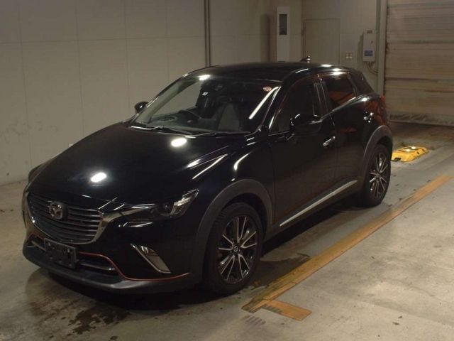 30037 MAZDA CX-3 DK5FW 2015 г. (TAA Kyushu)