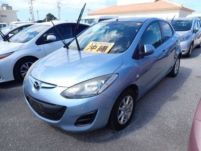 1017 MAZDA DEMIO DEJFS 2012 г. (ORIX Fukuoka Nyusatsu)