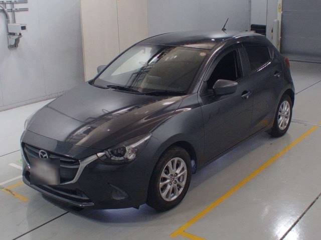 11108 MAZDA DEMIO DJ3FS 2014 г. (CAA Chubu)