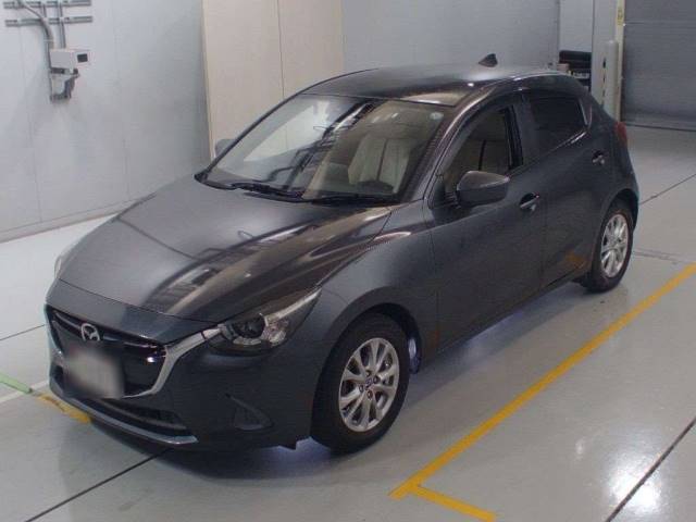 11111 MAZDA DEMIO DJ3FS 2014 г. (CAA Chubu)