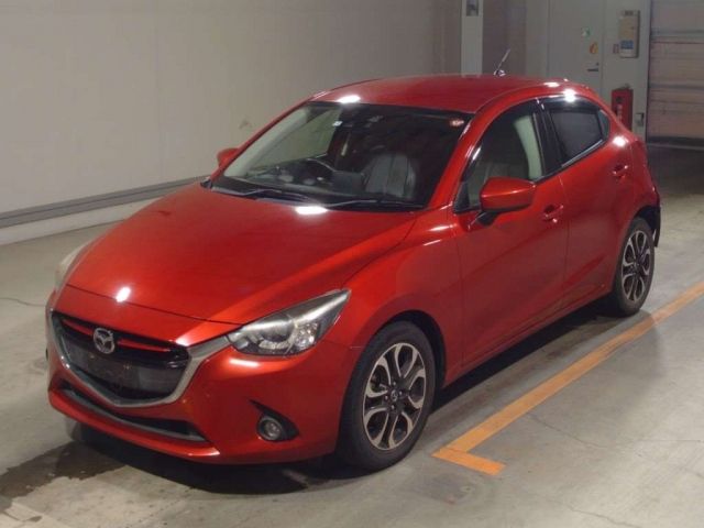 12 MAZDA DEMIO DJ5FS 2015 г. (TAA Minami Kyushu)