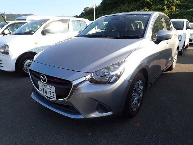 127 MAZDA DEMIO DJ3FS 2016 г. (ORIX Fukuoka Nyusatsu)