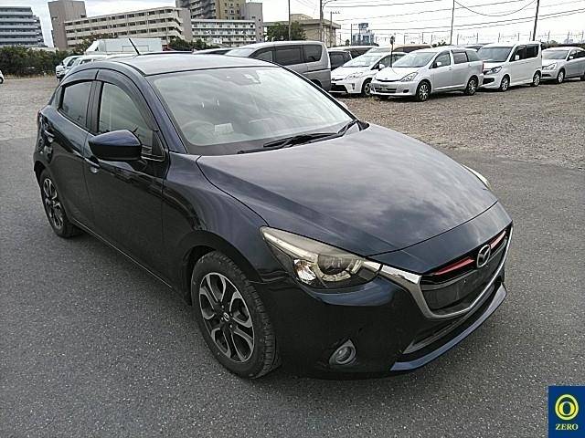 2 MAZDA DEMIO DJ5FS 2014 г. (ZERO Chiba)