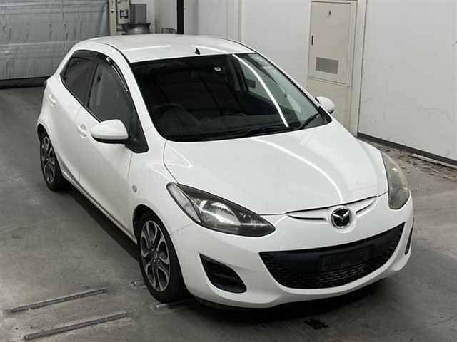 20007 MAZDA DEMIO DE3FS 2013 г. (MIRIVE Saitama)