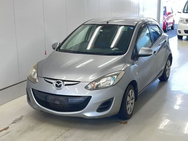 2010 MAZDA DEMIO DEJFS 2013 г. (KCAA Yamaguchi)