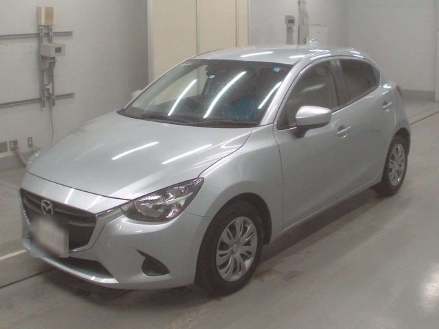 60439 MAZDA DEMIO 2019 г. (CAA Tokyo)