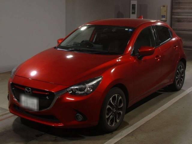 30006 MAZDA DEMIO DJ5FS 2015 г. (TAA Chubu)