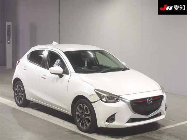 30047 MAZDA DEMIO DJ5AS 2015 г. (JU Aichi)