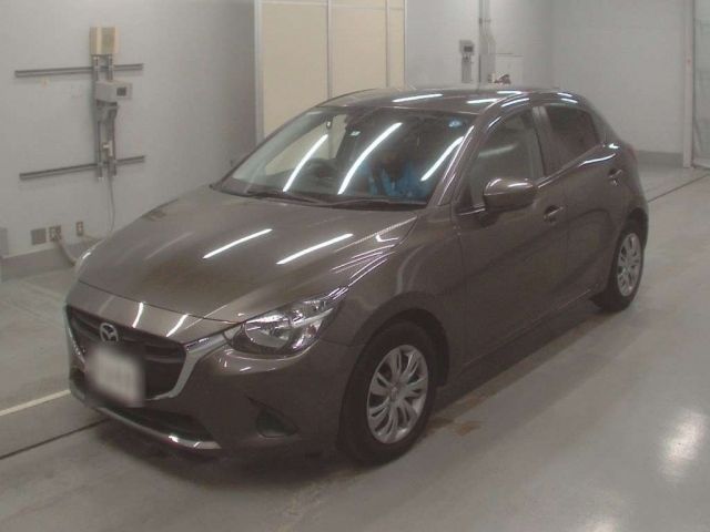 36003 MAZDA DEMIO DJLFS 2019 г. (CAA Tokyo)