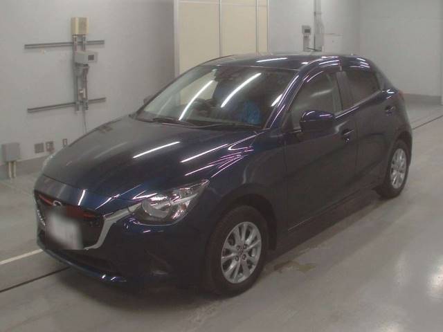 36185 MAZDA DEMIO DJ5AS 2015 г. (CAA Tokyo)