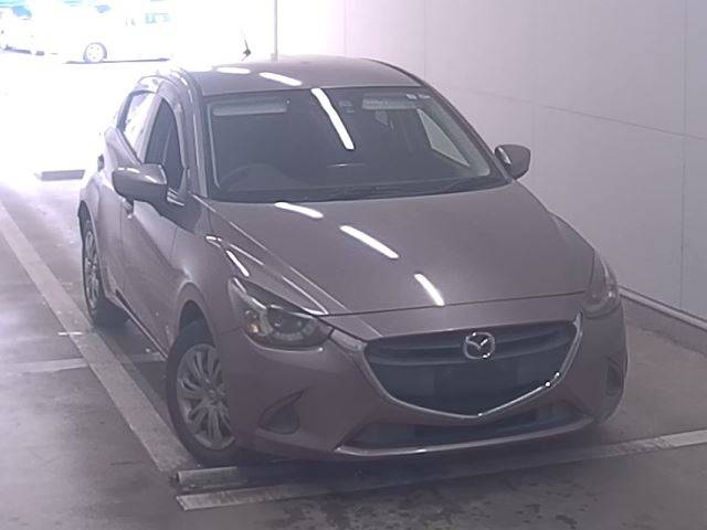 532 MAZDA DEMIO DJ3FS 2015 г. (NAA Fukuoka)