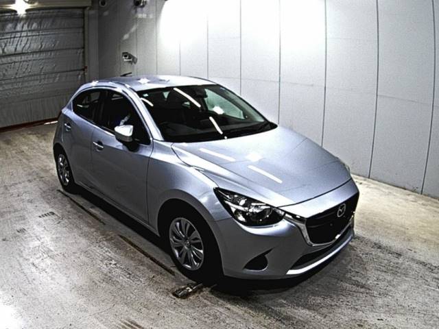 7011 MAZDA DEMIO DJLFS 2018 г. (LAA Okayama)