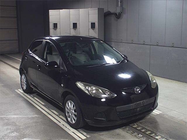 70289 MAZDA DEMIO DE3FS 2010 г. (JU Gifu)