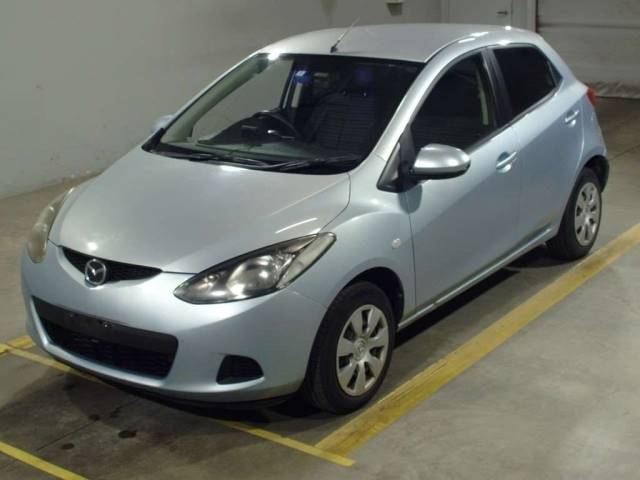 7040 MAZDA DEMIO DE3FS 2011 г. (TAA Hokkaido)