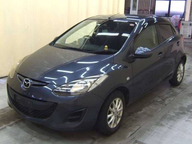 73701 MAZDA DEMIO DE3FS 2012 г. (TAA Tohoku)