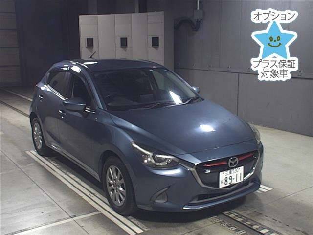 8209 MAZDA DEMIO DJ5FS 2015 г. (JU Gifu)