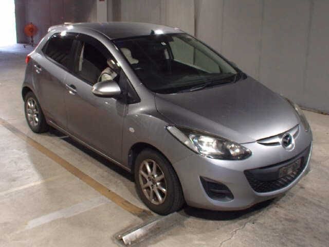 8237 MAZDA DEMIO DEJFS 2014 г. (JU Fukuoka)