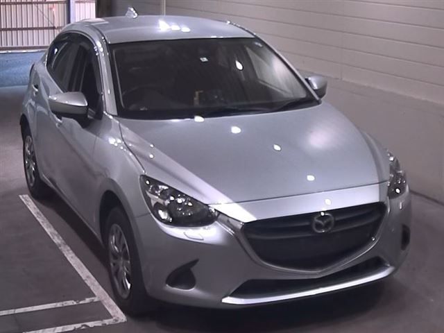 6046 MAZDA DEMIO 2018 г. (SAA Sapporo)