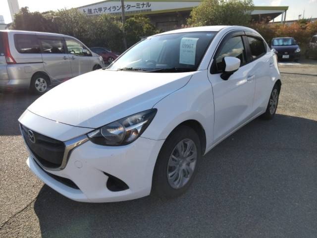 9907 MAZDA DEMIO DJ3FS 2014 г. (LUM Kobe Nyusatsu)