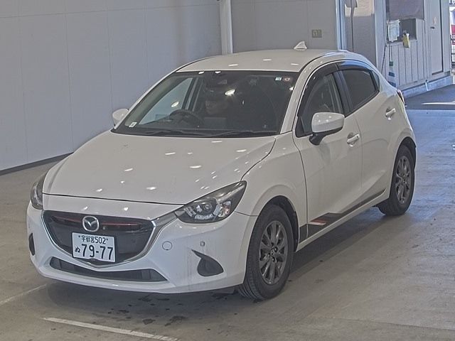 5008 MAZDA DEMIO DJ3FS 2018 г. (ARAI Oyama)