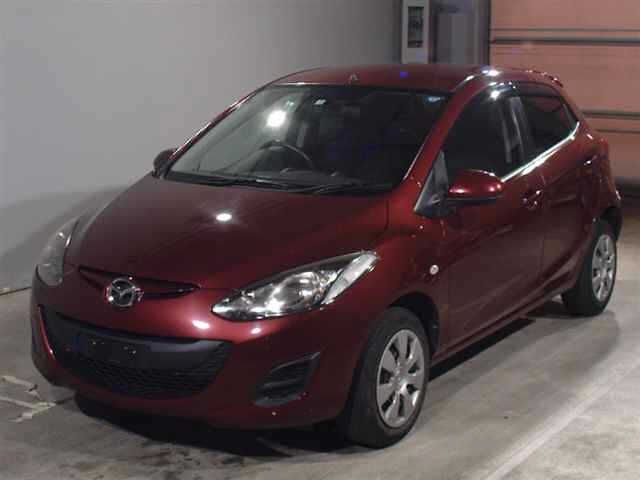 8063 MAZDA DEMIO DE3FS 2013 г. (JU Tochigi)