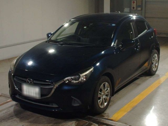 332 MAZDA DEMIO 2015 г. (TAA Shikoku)