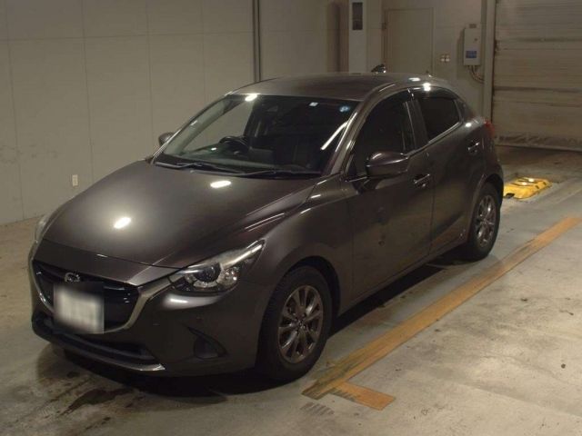 30008 MAZDA DEMIO 2019 г. (TAA Kyushu)