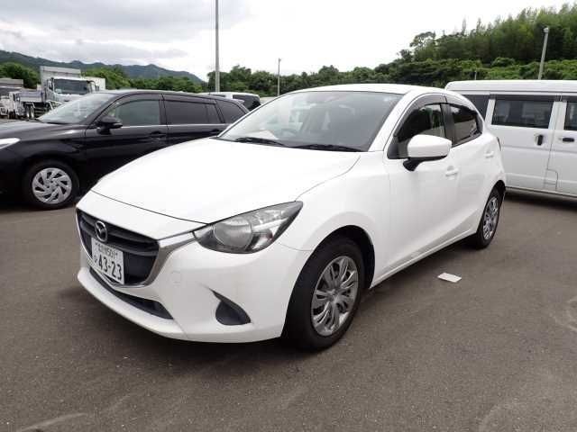 17 MAZDA DEMIO 2016 г. (ORIX Fukuoka Nyusatsu)