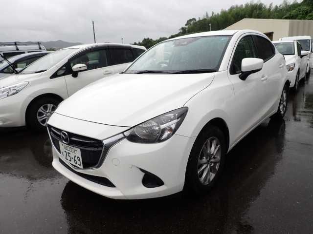 87 MAZDA DEMIO 2020 г. (ORIX Fukuoka Nyusatsu)