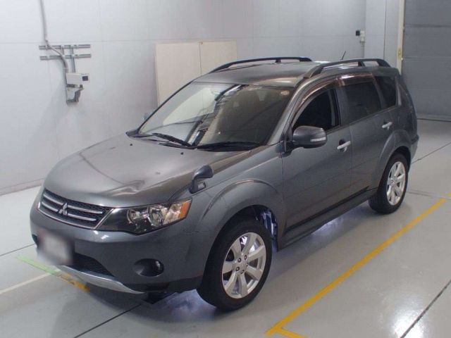 35210 MITSUBISHI OUTLANDER CW5W 2010 г. (CAA Chubu)