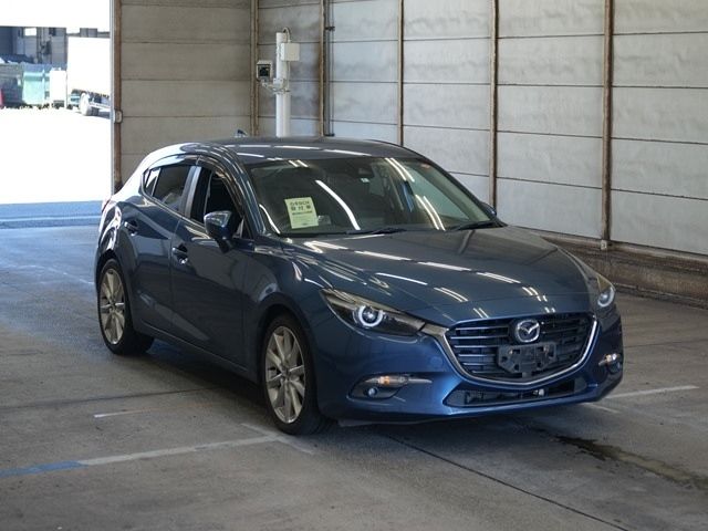 2107 Mazda Axela BM5FS 2016 г. (ARAI Bayside)