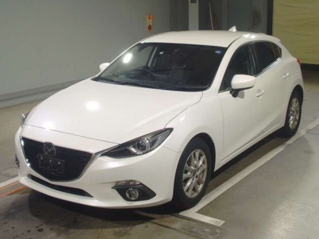 2113 Mazda Axela BM5FS 2015 г. (TAA Hiroshima)