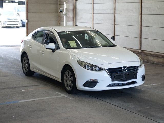 2134 Mazda Axela BM6FJ 2015 г. (ARAI Bayside)