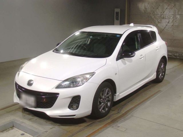 2369 Mazda Axela BL5FW 2013 г. (TAA Kinki)