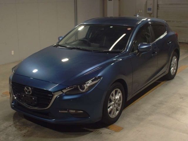 30025 Mazda Axela BM5FS 2019 г. (TAA Kyushu)