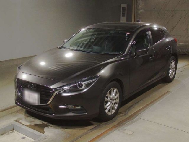 30034 Mazda Axela BM5FS 2018 г. (TAA Kinki)