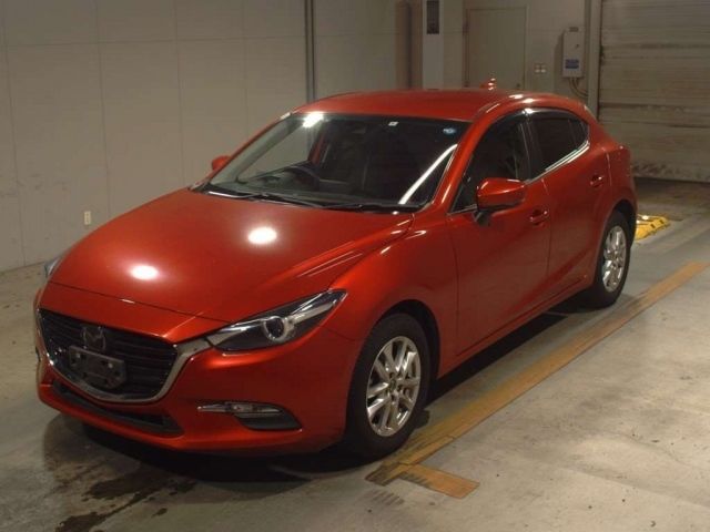 30035 Mazda Axela BMLFS 2016 г. (TAA Kyushu)