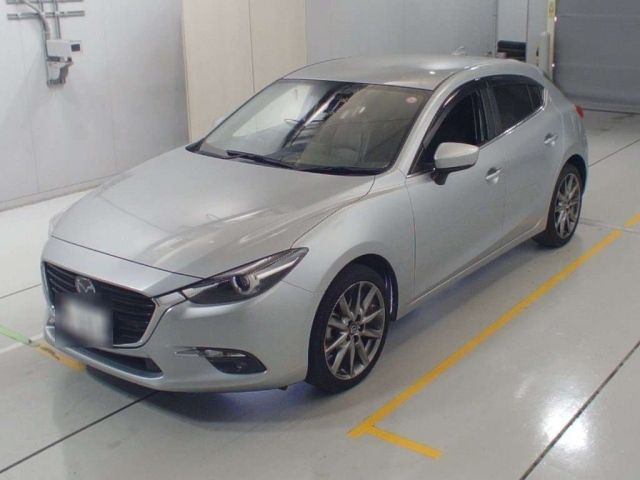 30235 Mazda Axela BMLFS 2017 г. (CAA Chubu)