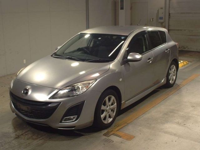 33017 Mazda Axela BL5FW 2011 г. (TAA Kyushu)