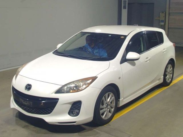 4337 Mazda Axela BL5FW 2012 г. (TAA Yokohama)