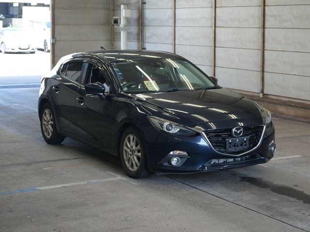 5598 Mazda Axela BM5FS 2015 г. (ARAI Bayside)