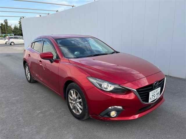 60033 Mazda Axela BM5FS 2015 г. (MIRIVE Saitama)