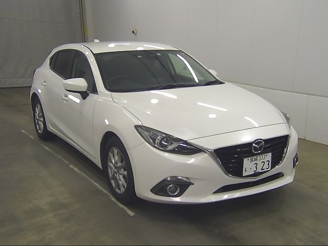 60071 Mazda Axela BM5FS 2014 г. (Honda Kyushu)